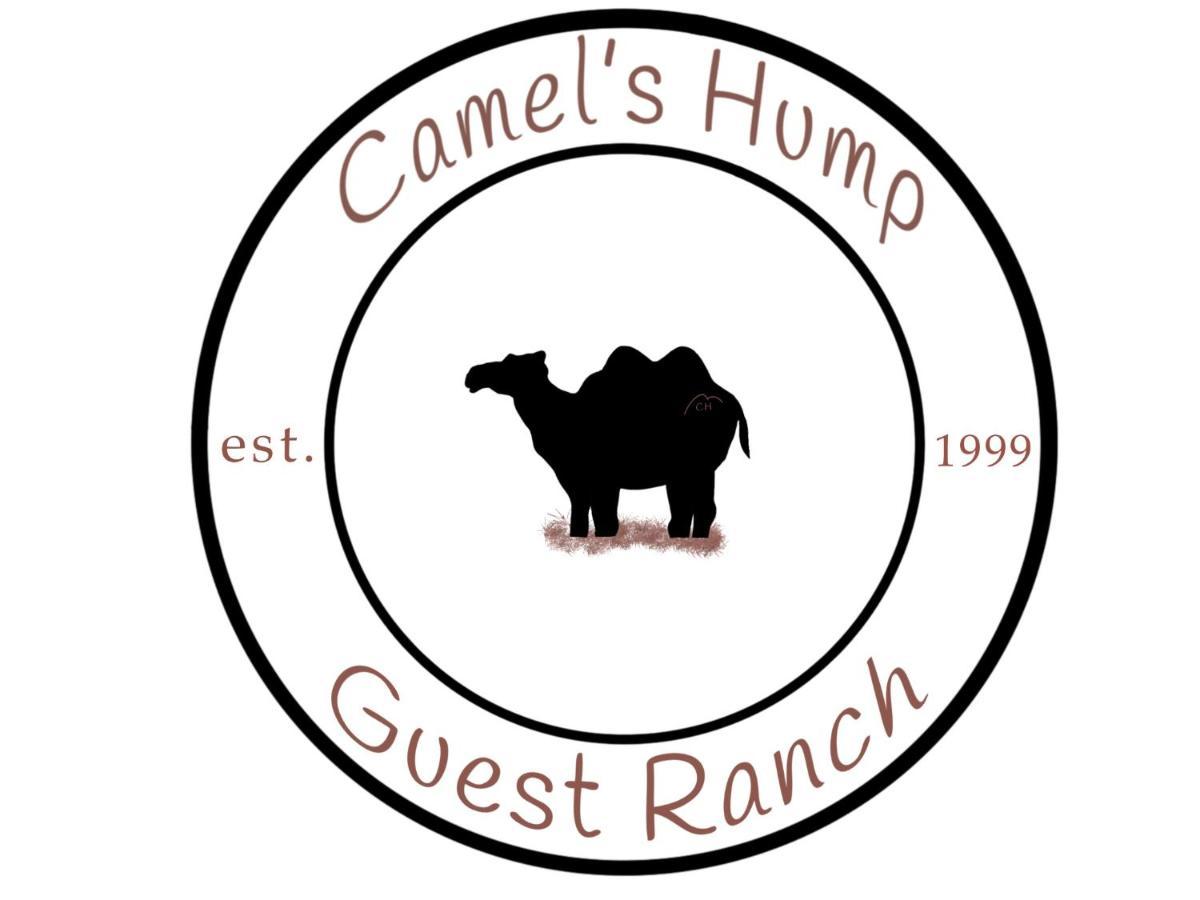 Camels Hump Guest Ranch Lumby Extérieur photo